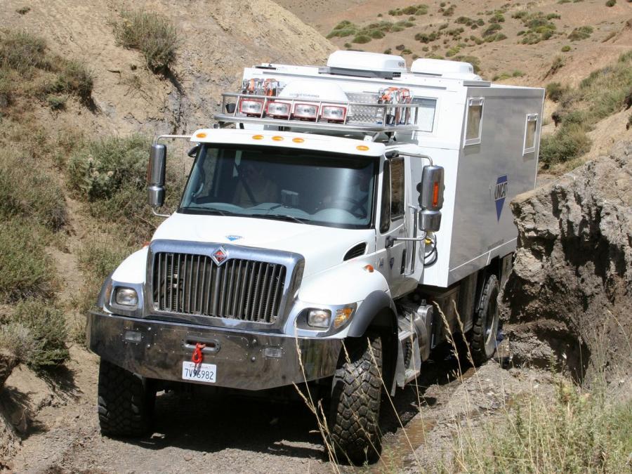  Unicat Amerigo International 7400 AM205s 4x4 2007 года  (фото 8 из 11)